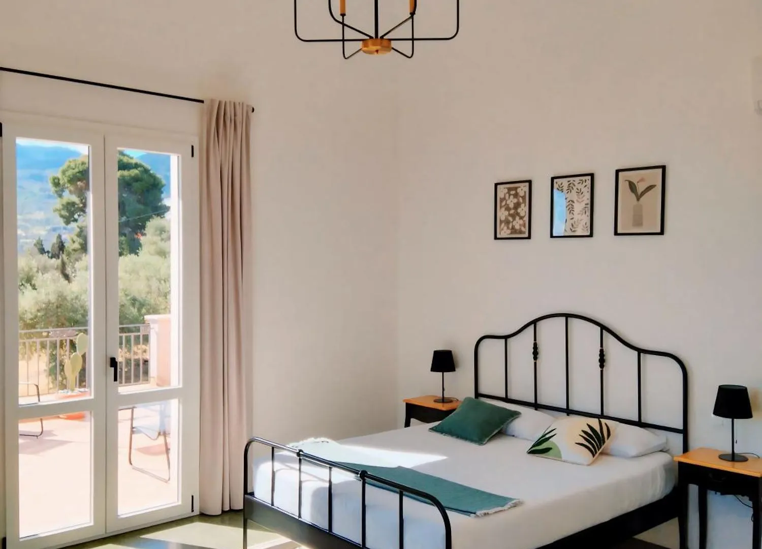 Bed & Breakfast Villa Bona Termini Imerese Italië