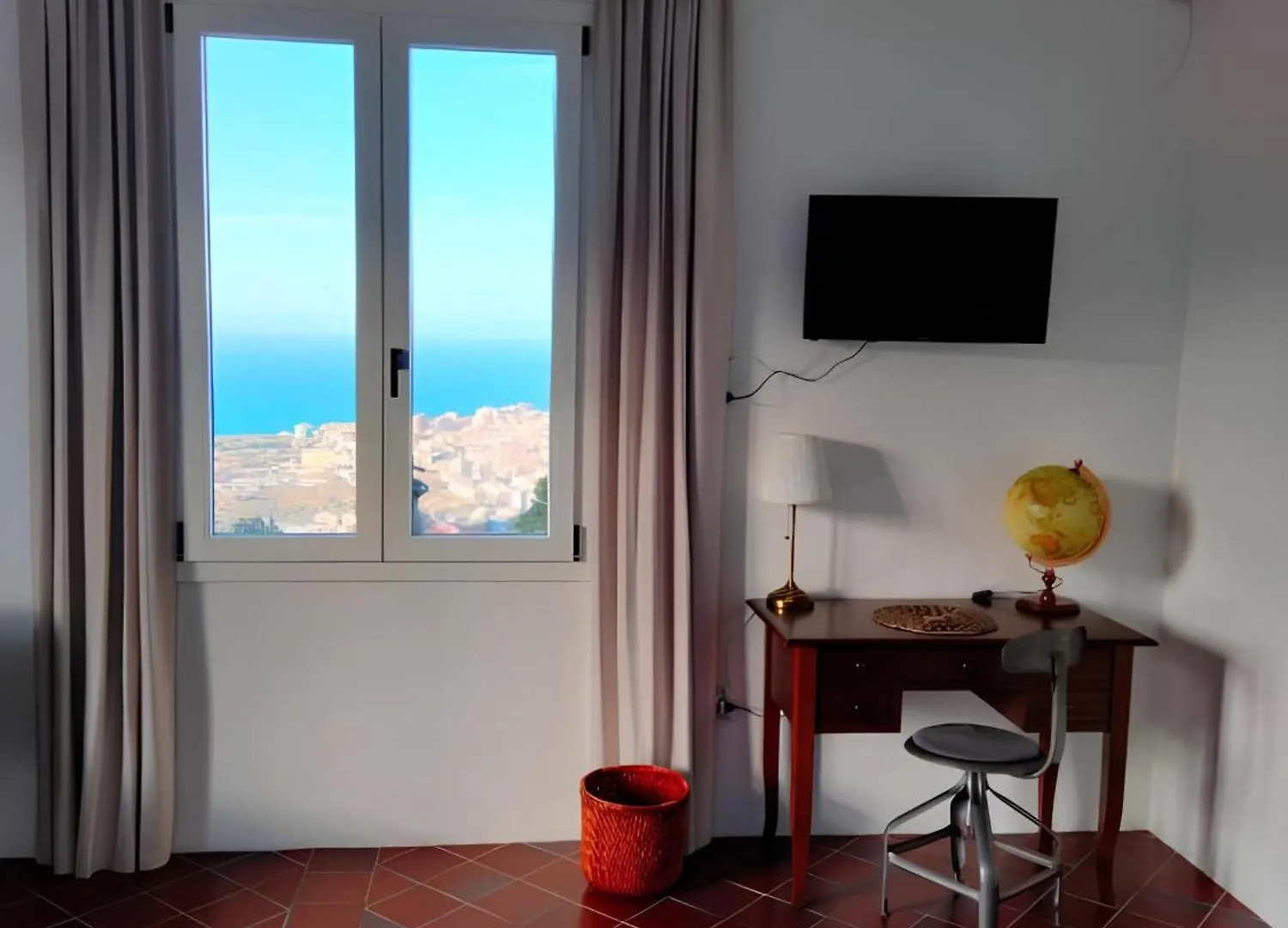 Villa Bona Termini Imerese 0*,