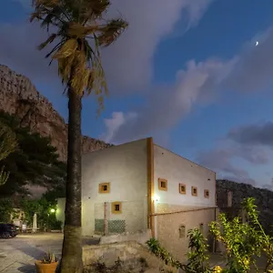  Gasthof Abbazia Ericina Affittacamere